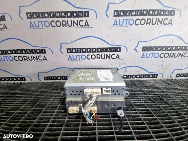 Cd player Toyota RAV 4 II 2000 - 2006 (1006) - 3