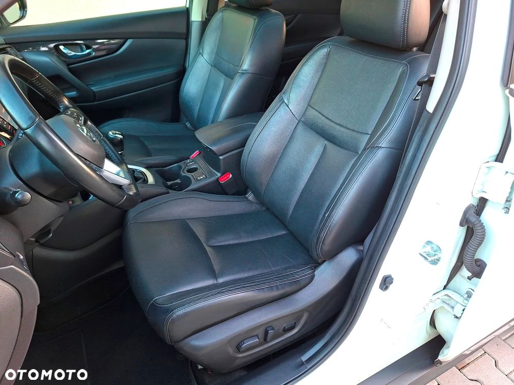 Nissan X-Trail 1.6 DIG-T Tekna - 20