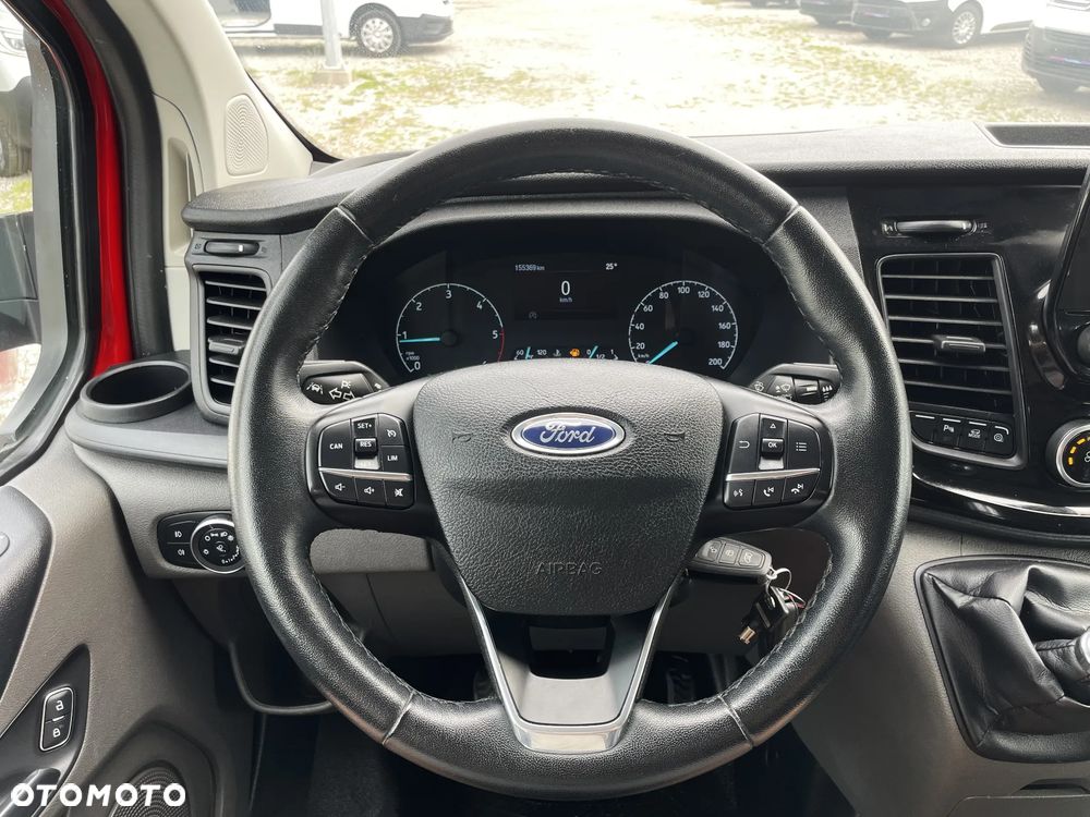 Ford Transit Custom - 11