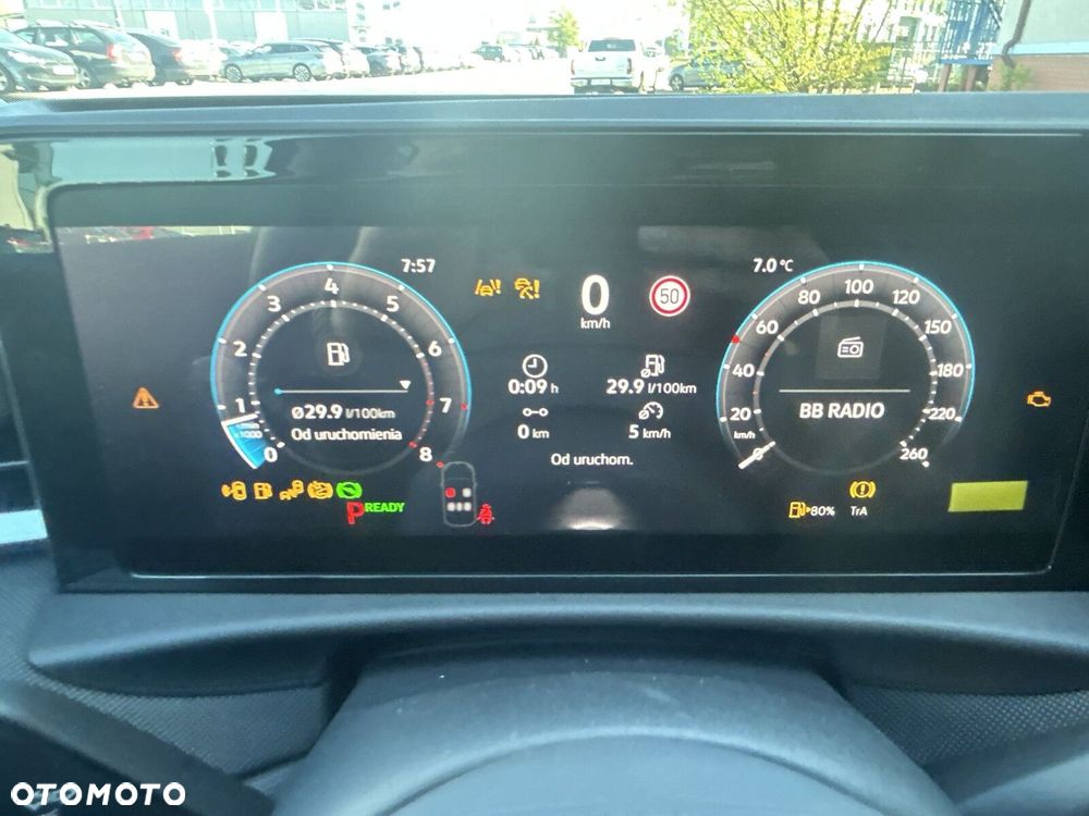 Volkswagen T-Roc - 29