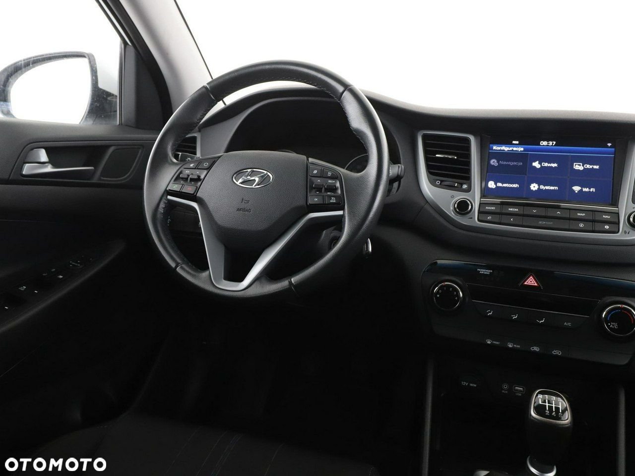 Hyundai Tucson 1.6 T-GDI GO Plus 2WD - 16