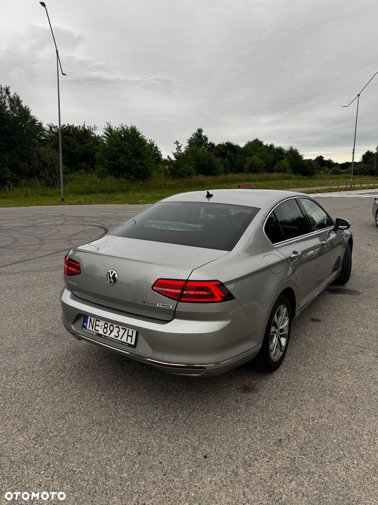 Volkswagen Passat 2.0 TDI BMT Highline DSG - 4