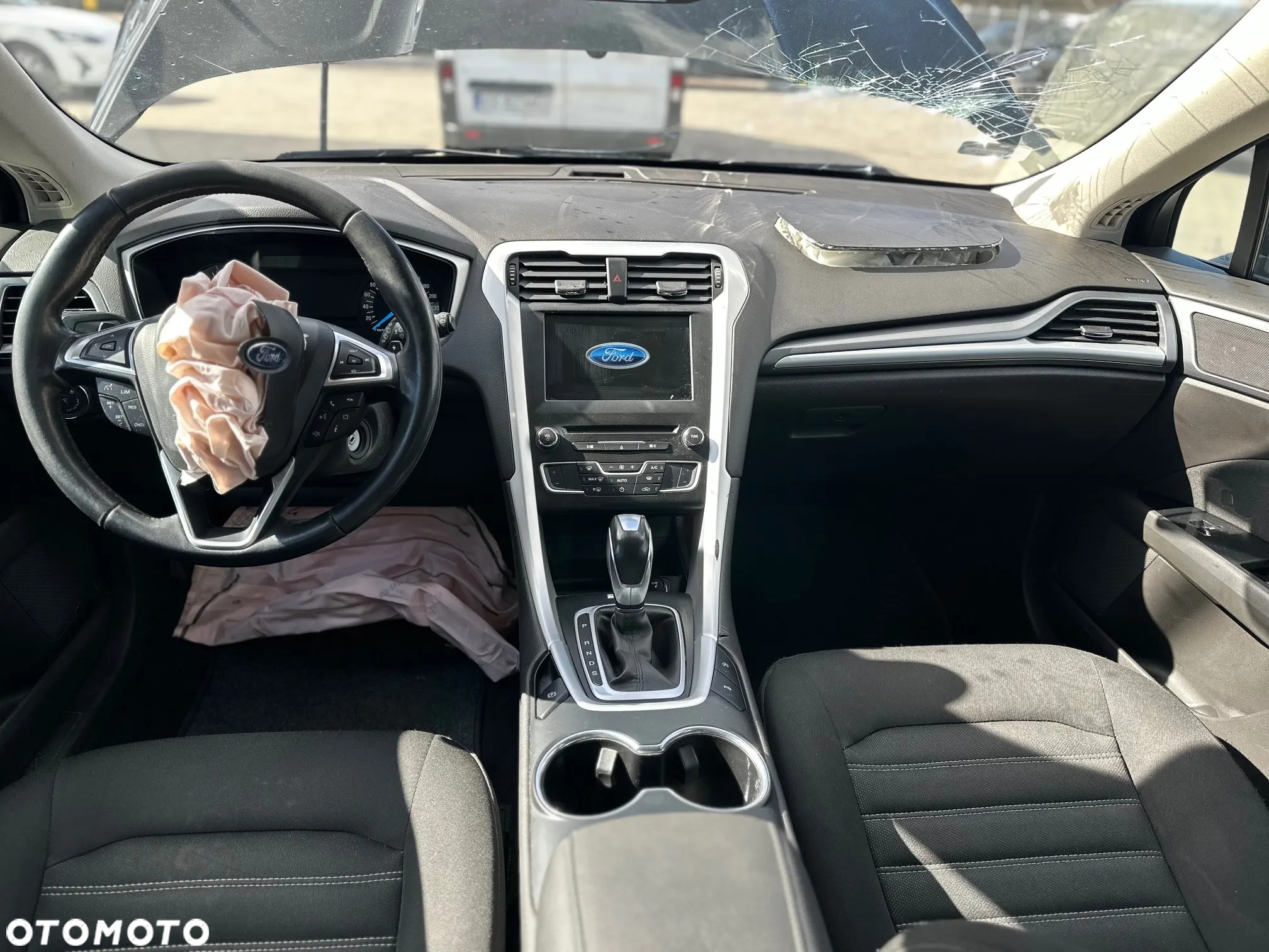 Ford Mondeo - 13