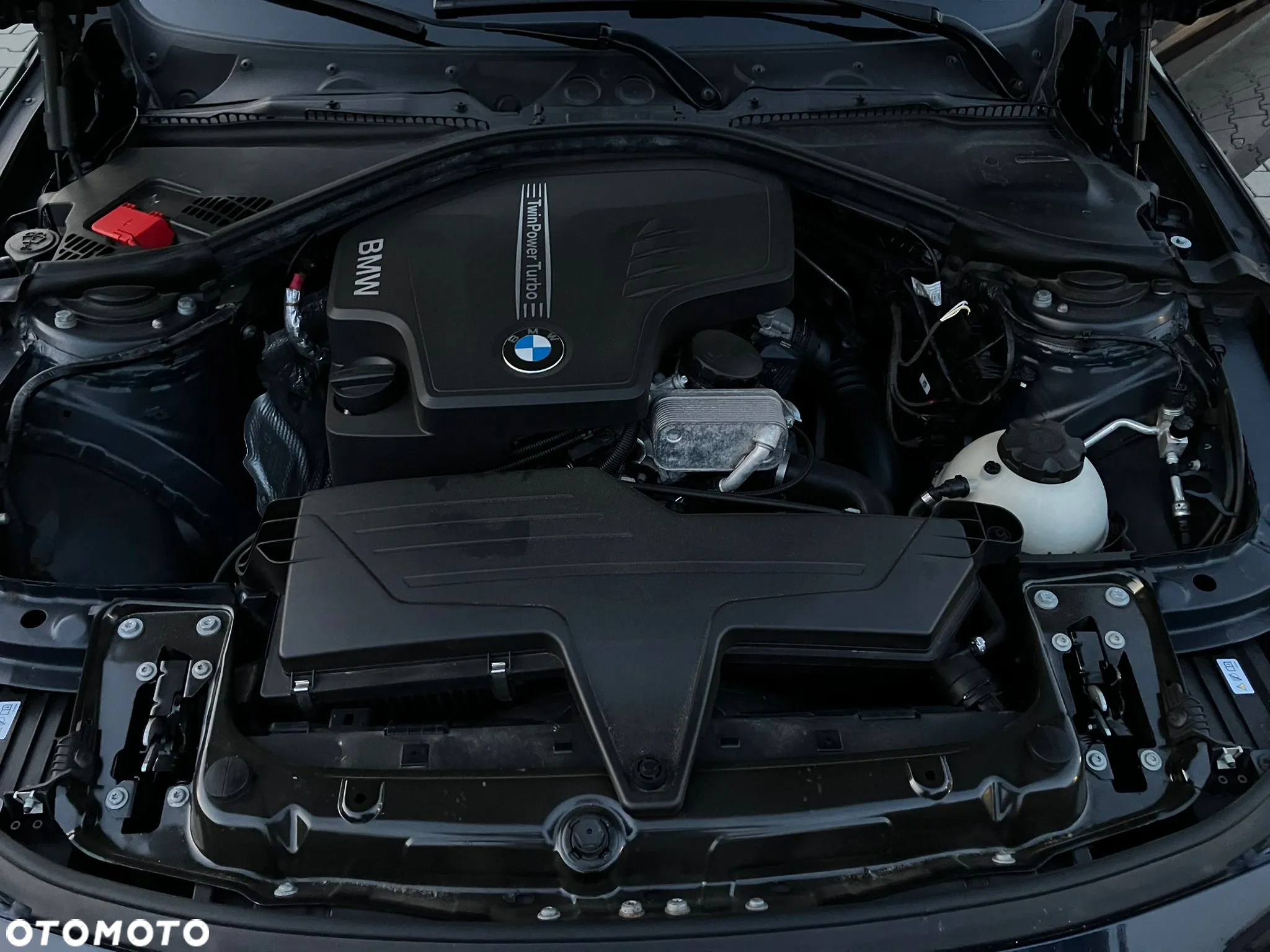 BMW Seria 3 328i Luxury Line - 29