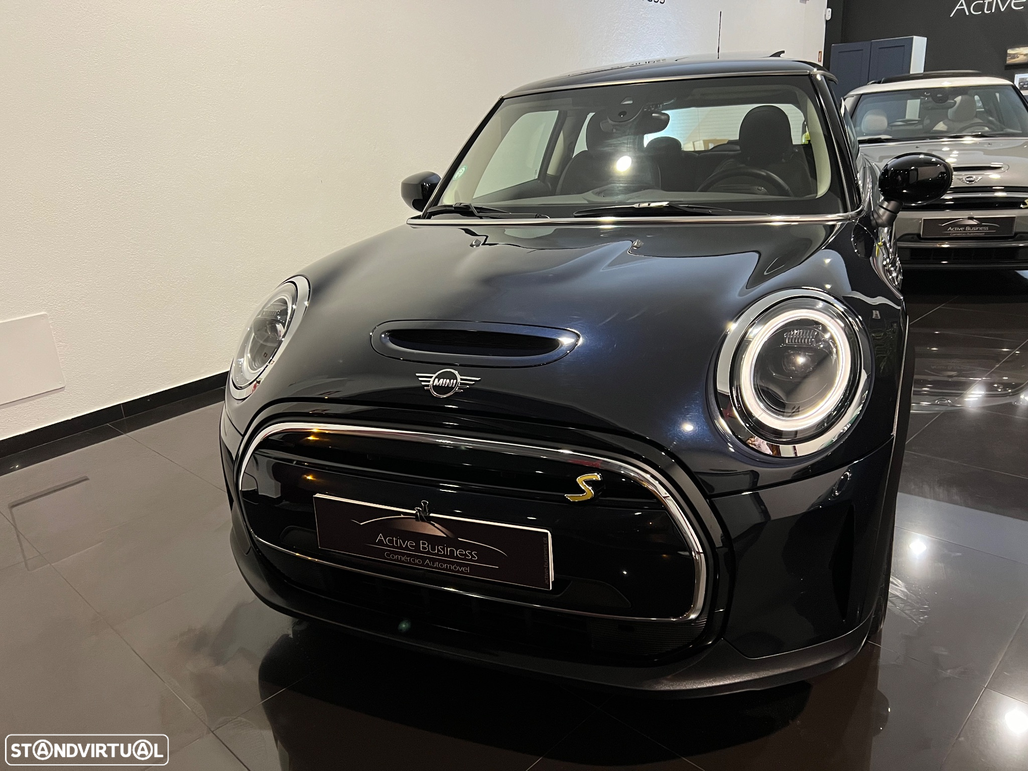 MINI 3 Portas Cooper SE Camden Edition - 2