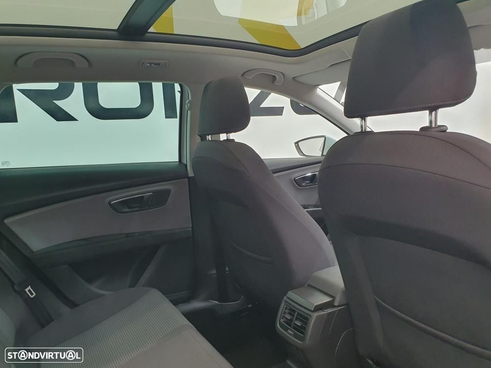 SEAT Leon 1.6 TDI Style S/S - 24