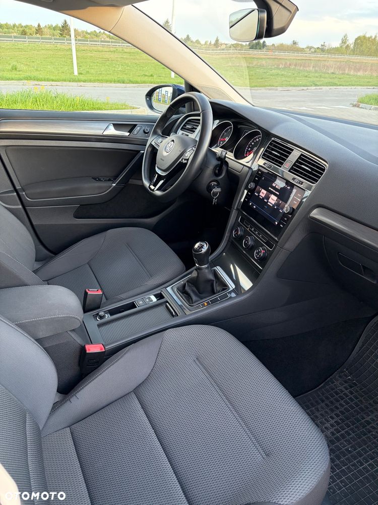Volkswagen Golf 1.4 TSI BMT Comfortline - 11