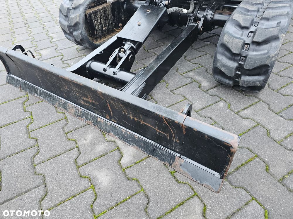 Caterpillar 301.8 05A - 11