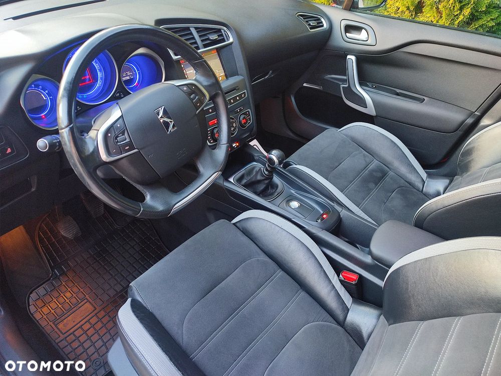 Citroën DS4 Crossback PureTech 130 S&S - 14
