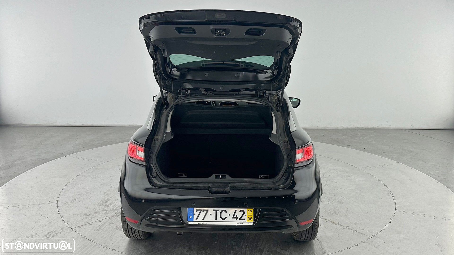 Renault Clio 1.5 dCi Limited - 43