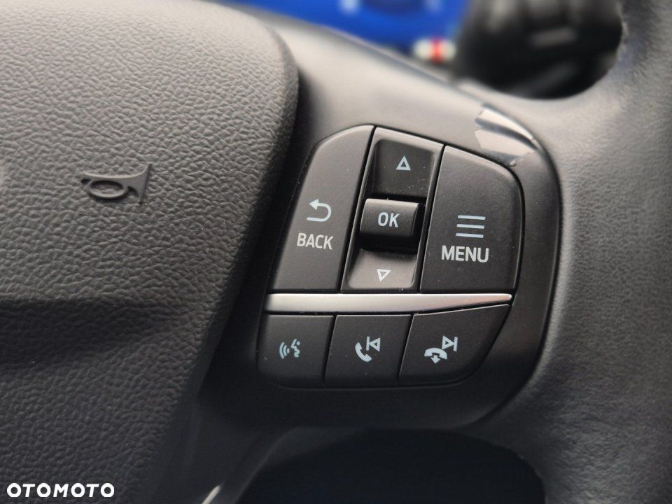 Ford Kuga - 23