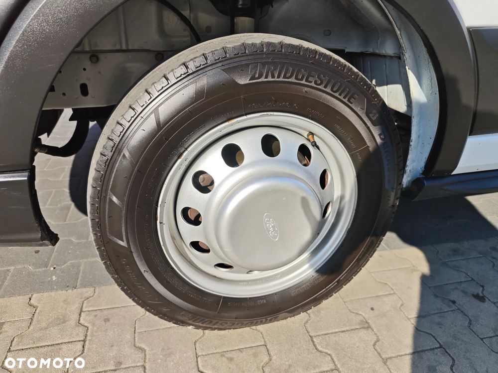 Ford Transit - 34