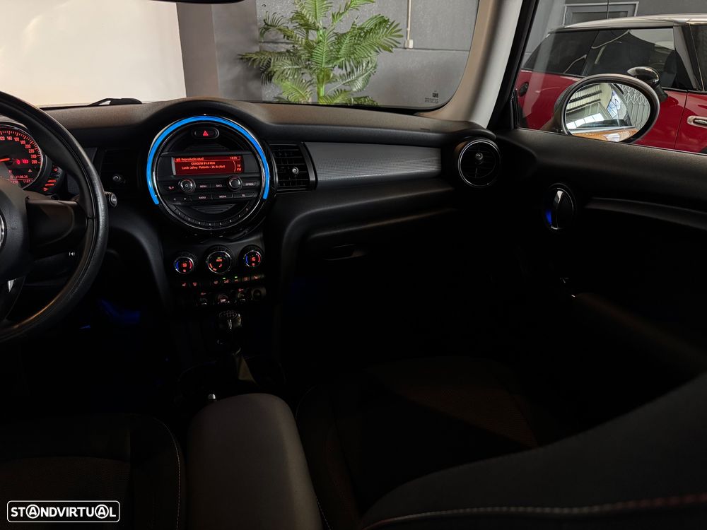 MINI 3 Portas - 31