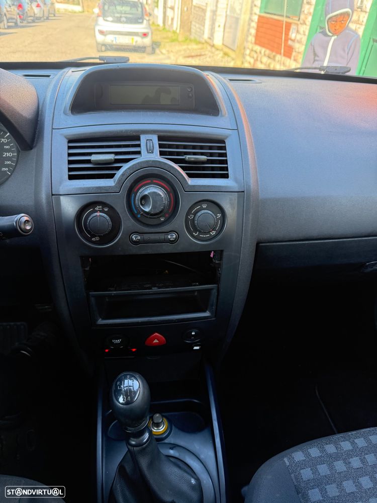 Renault Mégane - 13