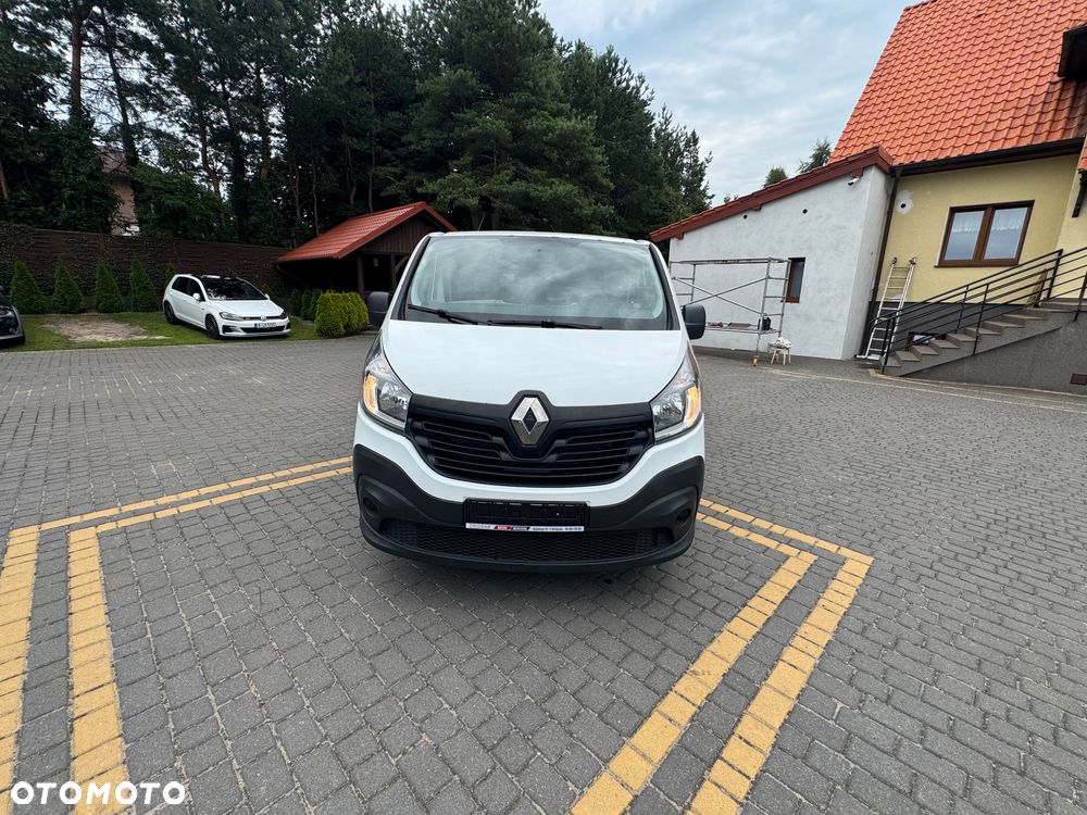 Renault Trafic - 1