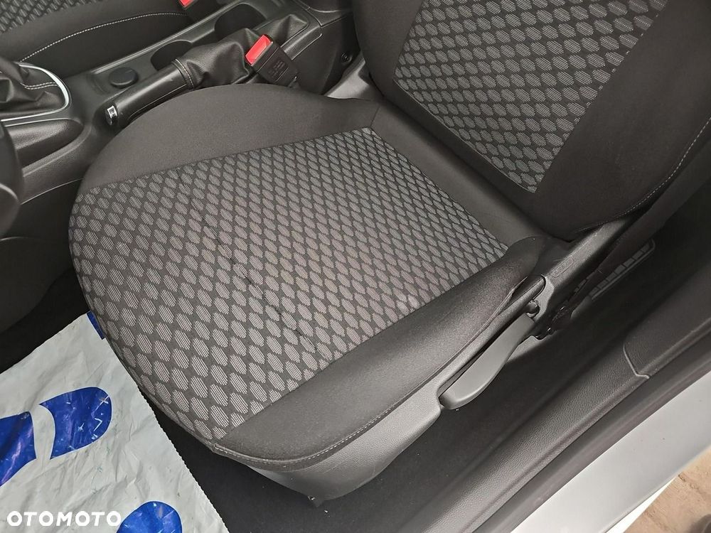 Opel Astra - 18