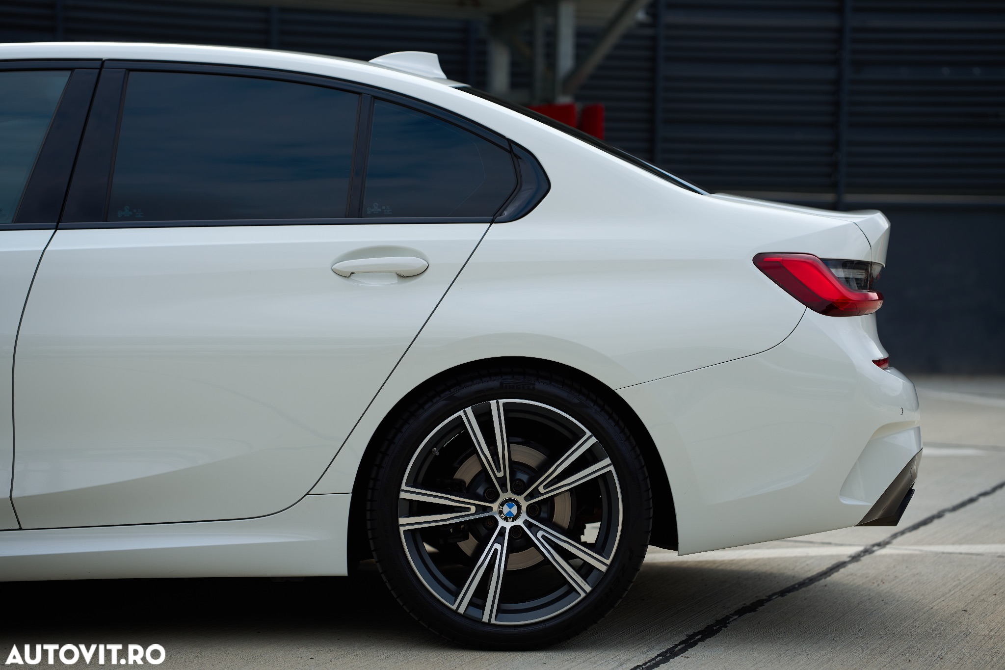 BMW Seria 3 320i Aut. Edition M Sport Shadow - 3