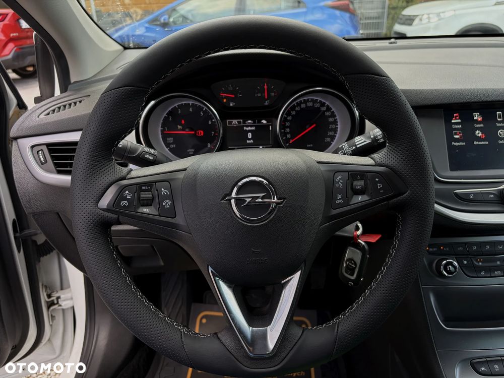Opel Astra 1.4 T Sport S&S - 23