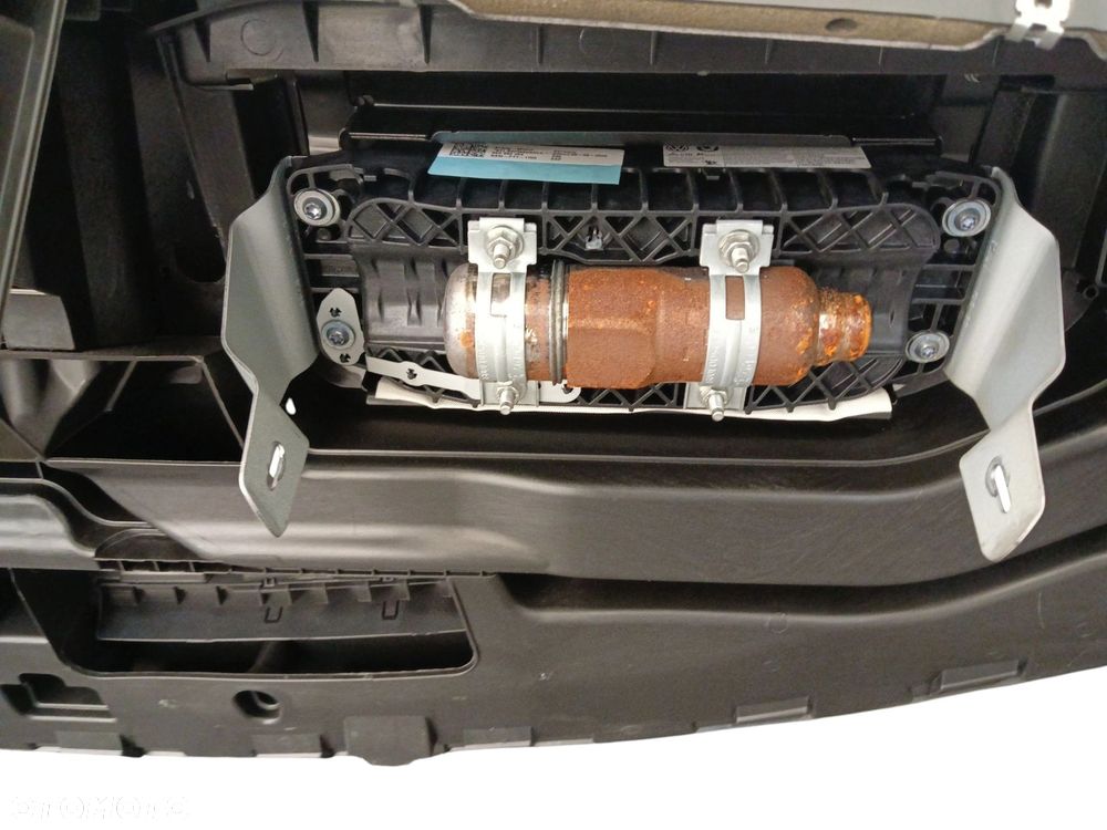 DESKA ROZDZIELCZA VOLKSWAGEN GOLF VI (2008-2014) 1.6 TDI 90KM - 2