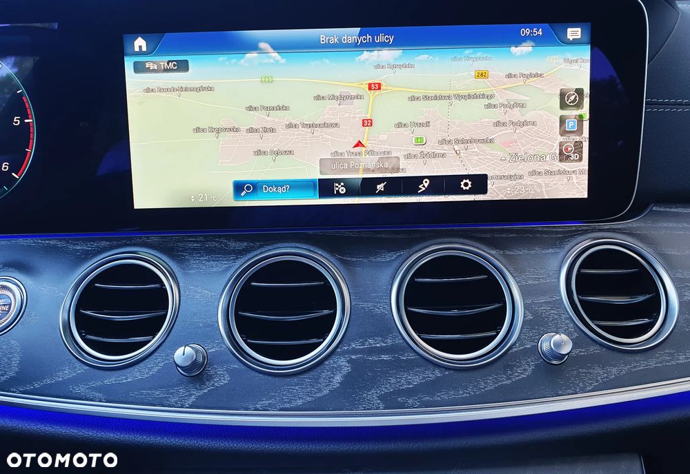 Mercedes-Benz Klasa E 300 d 4Matic 9G-TRONIC AMG Line - 25