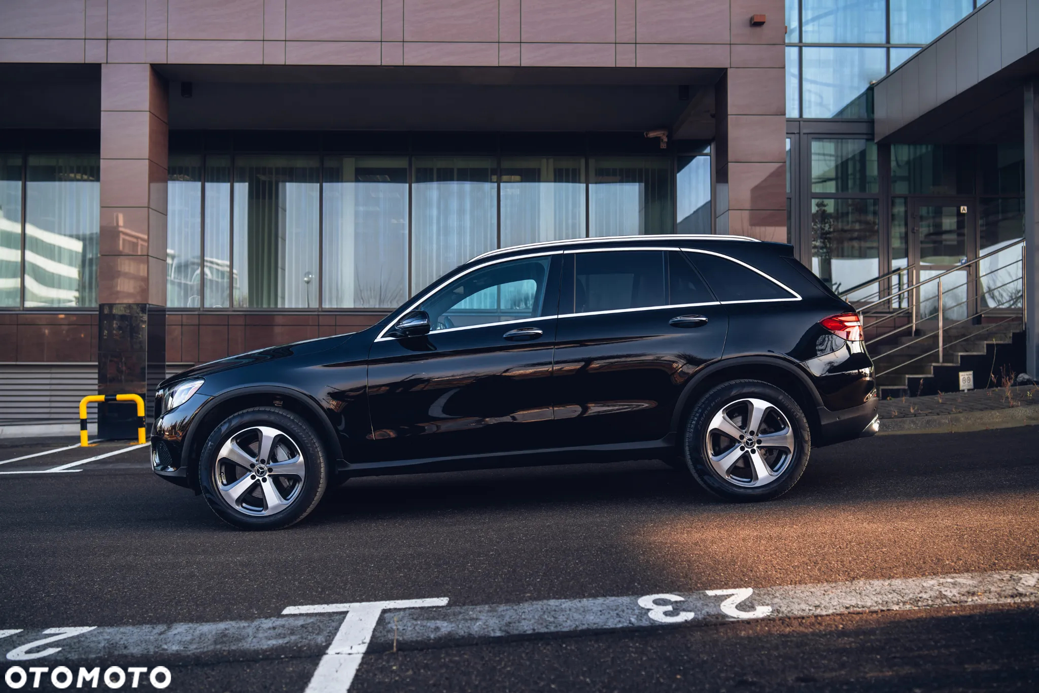 Mercedes-Benz GLC 300 4Matic 9G-TRONIC - 7