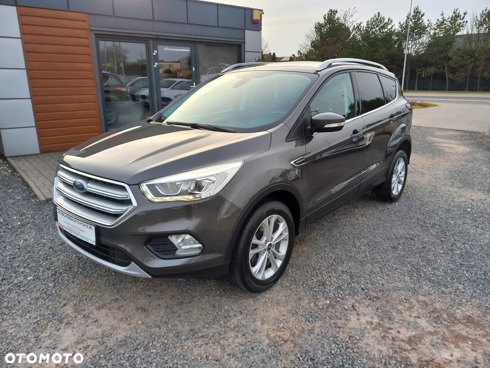 Ford Kuga 1.5 TDCi 2x4 Titanium - 1