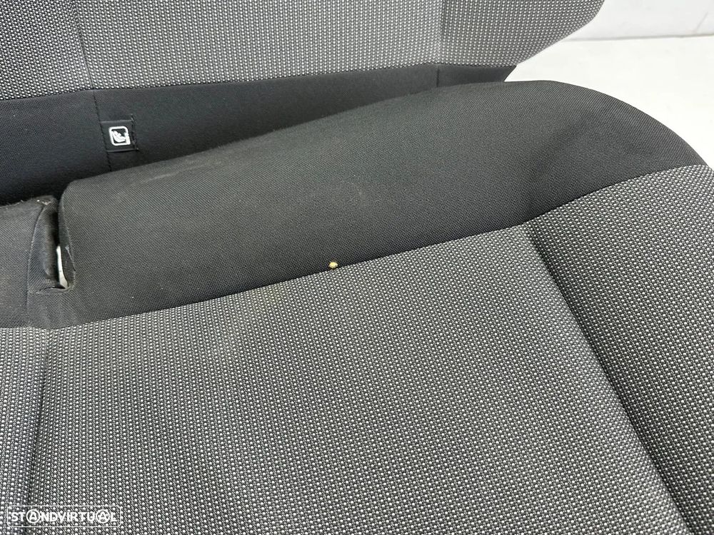 Conjunto Bancos - Citroen C4 Cactus (2014) - 12