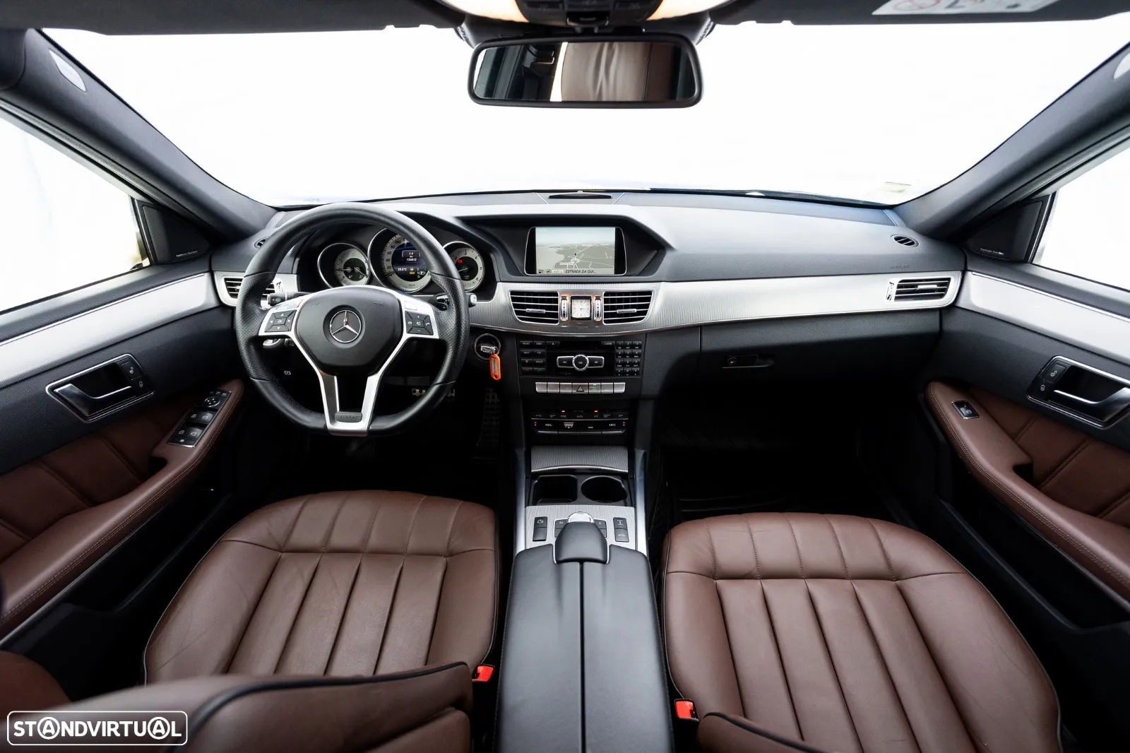 Mercedes-Benz E 350 BlueTEC Avantgarde 4-Matic - 33