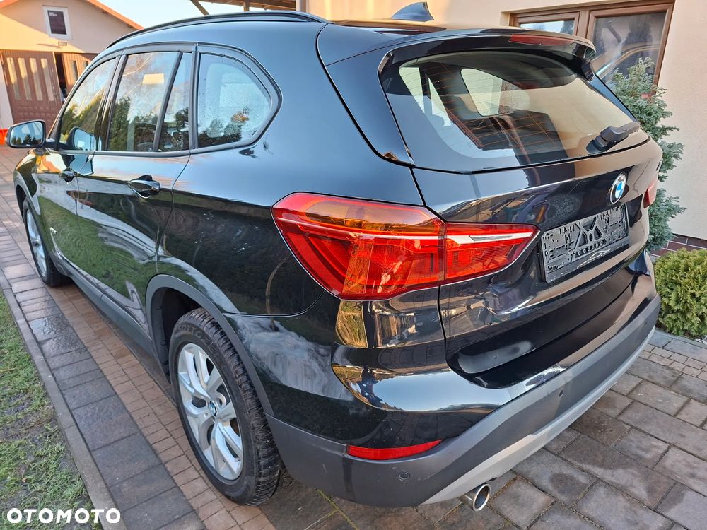 BMW X1 sDrive18i - 4