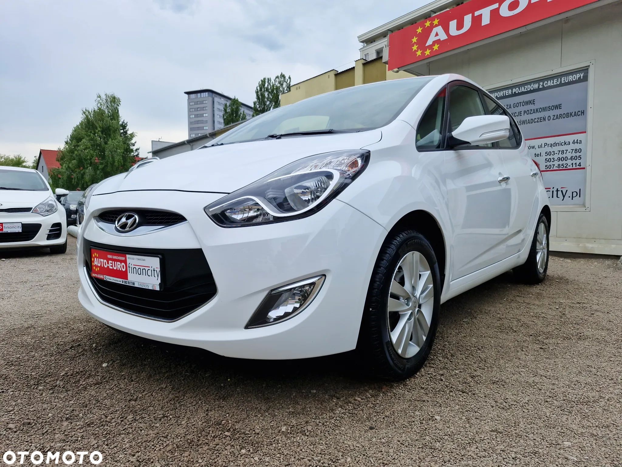 Hyundai ix20 1.4 Premium - 1