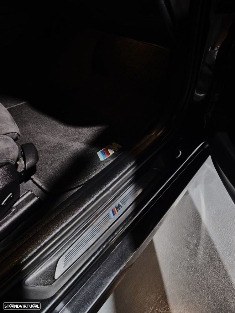 BMW 320 d Touring xDrive Pack M Auto - 9