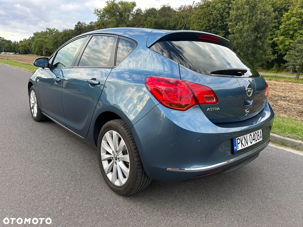 Opel Astra 1.4 Turbo Cosmo - 5
