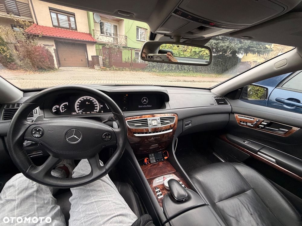 Mercedes-Benz CL - 22