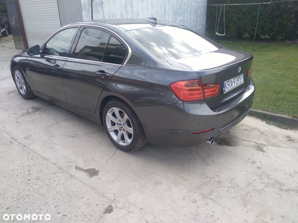 BMW Seria 3 316d Luxury Line - 5