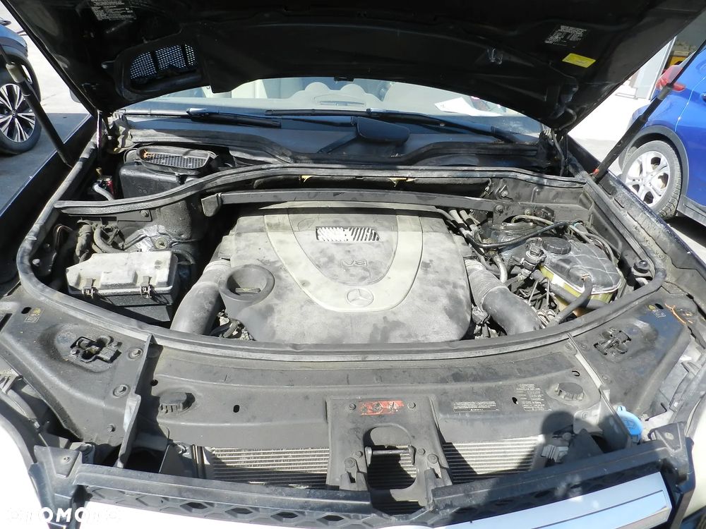 Mercedes-Benz GL 450 4Matic 7G-TRONIC - 26