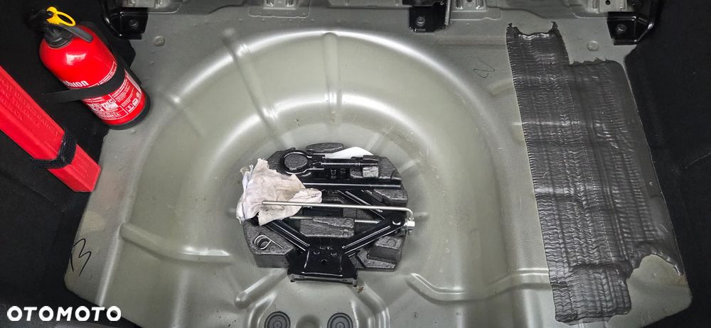 Ford Fiesta 1.25 Trend - 30