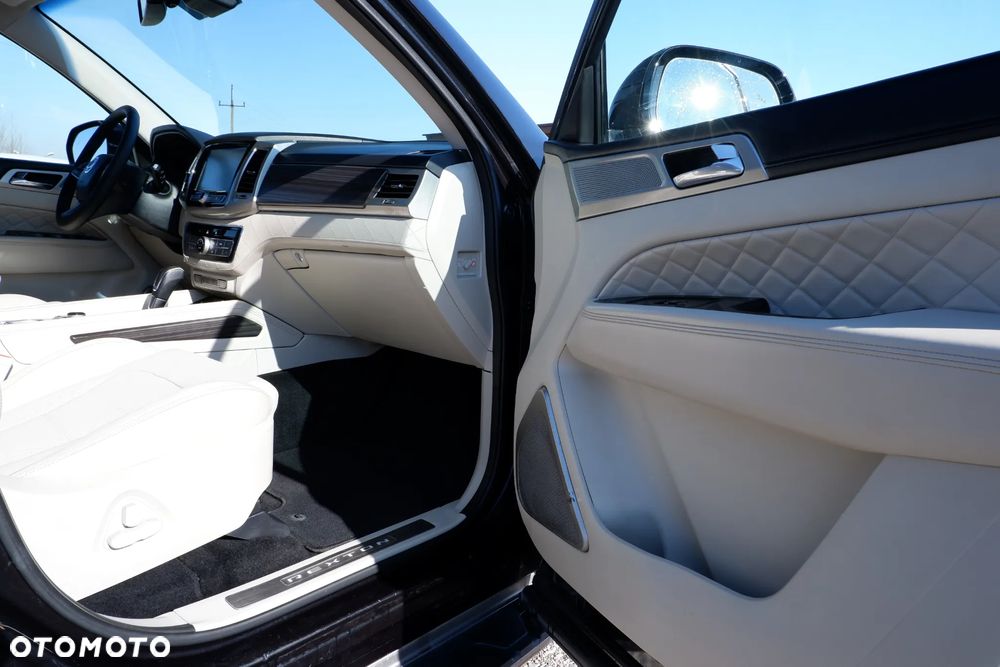 SsangYong/KGM Rexton 2.2 e-XDi 220 4WD Sapphire - 3