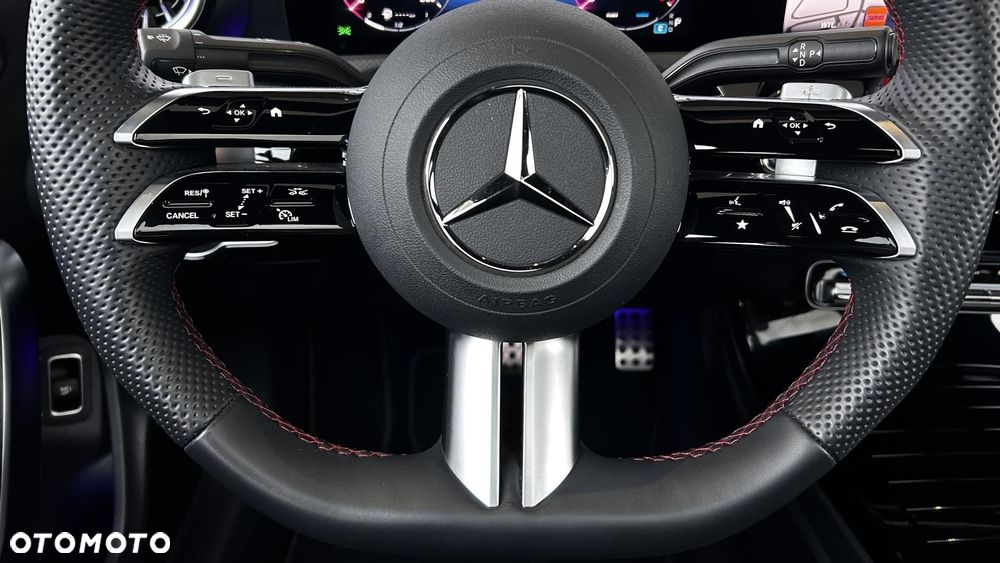 Mercedes-Benz CLA 200 AMG Line 7G-DCT - 16