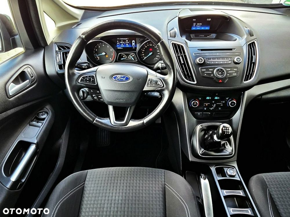 Ford C-MAX - 12