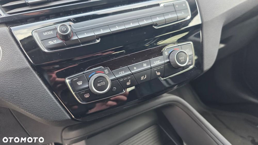 BMW X1 sDrive18i Advantage - 19