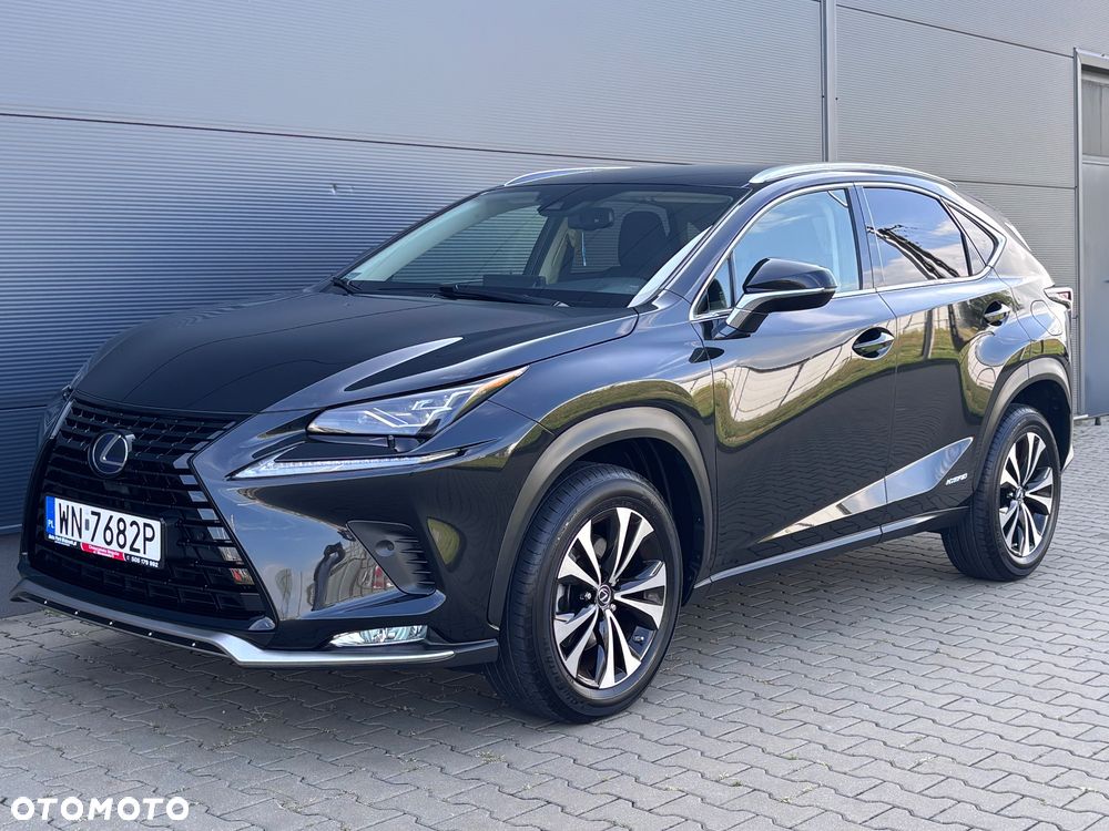 Lexus NX 300h F Impression AWD - 1
