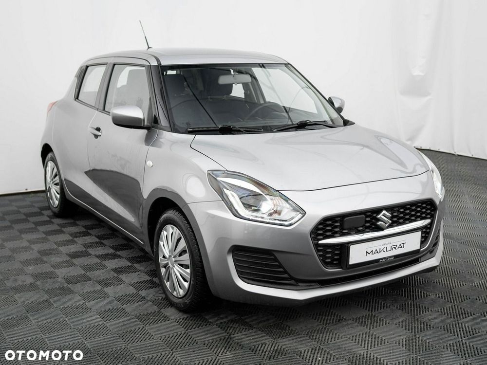 Suzuki Swift - 4