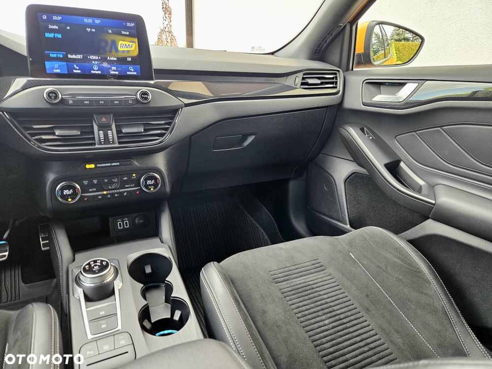 Ford Focus 2.3 EcoBoost S&S ST - 10