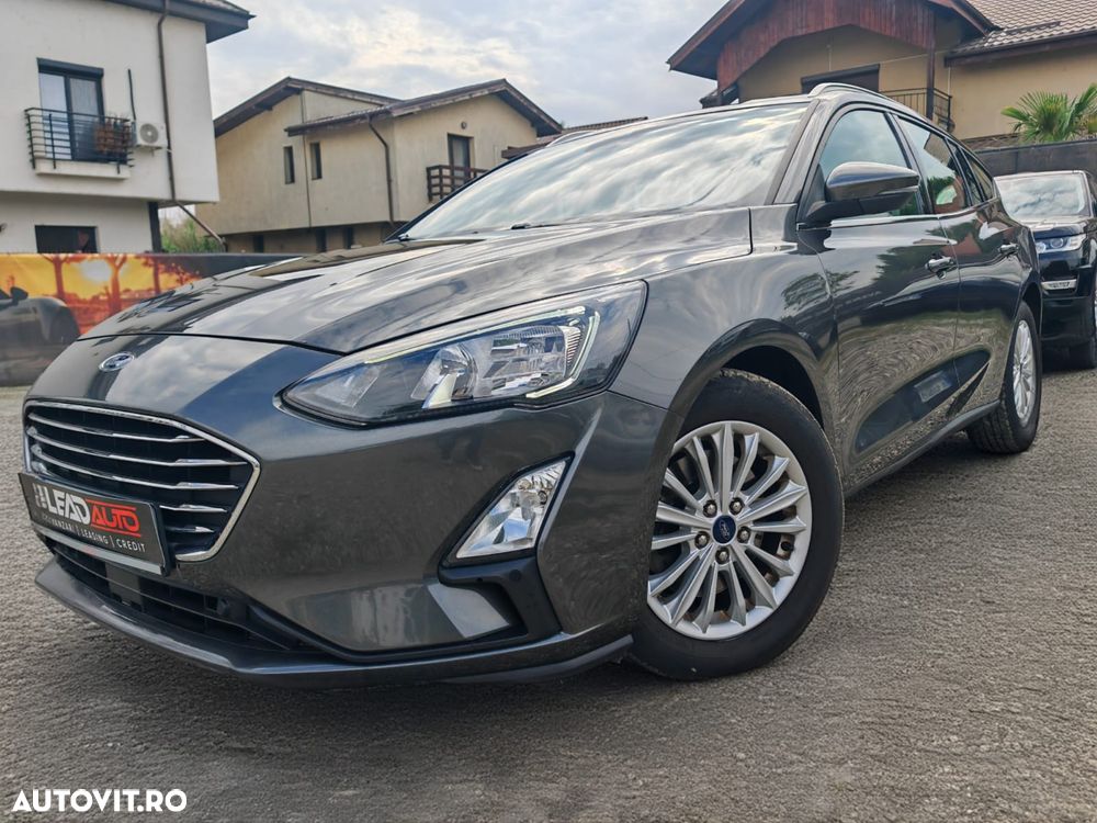 Ford Focus 1.5 EcoBlue Start-Stopp-System Aut. TITANIUM - 6