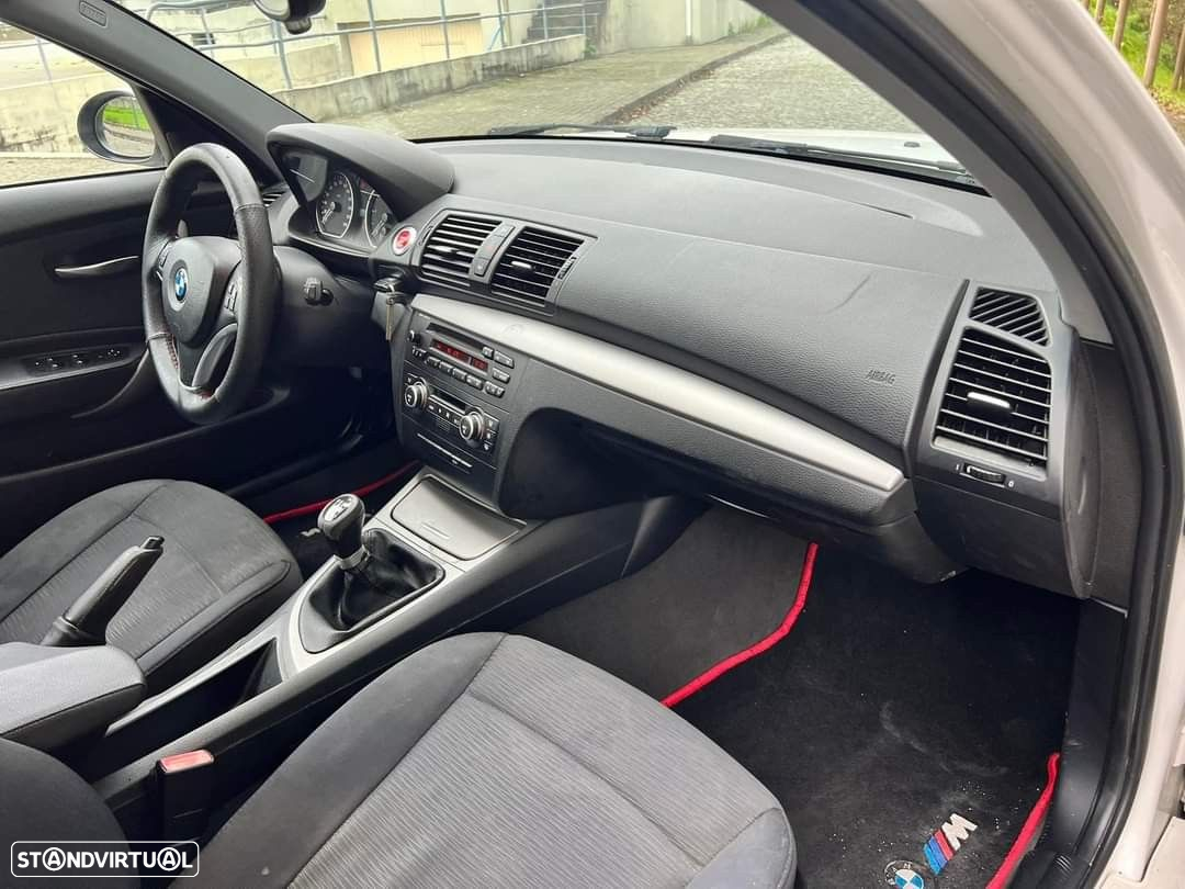 BMW 118 d - 24
