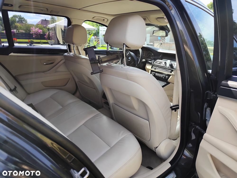 BMW Seria 5 520i Modern Line - 16