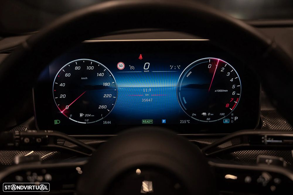 Mercedes-Benz C 300 e AMG Line - 17