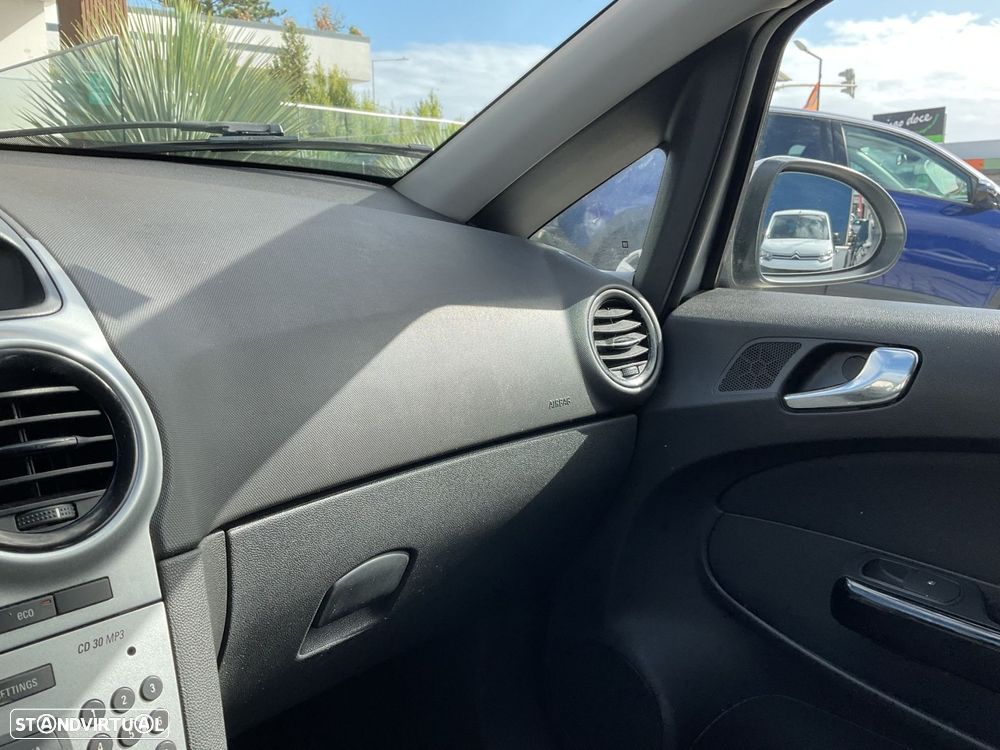 Opel Corsa 1.3 CDTi Enjoy - 28