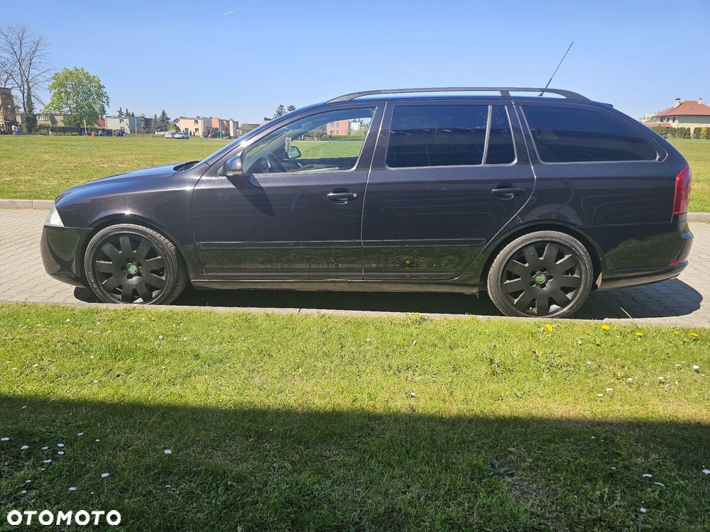 Skoda Octavia 2.0 TDI DPF RS - 4