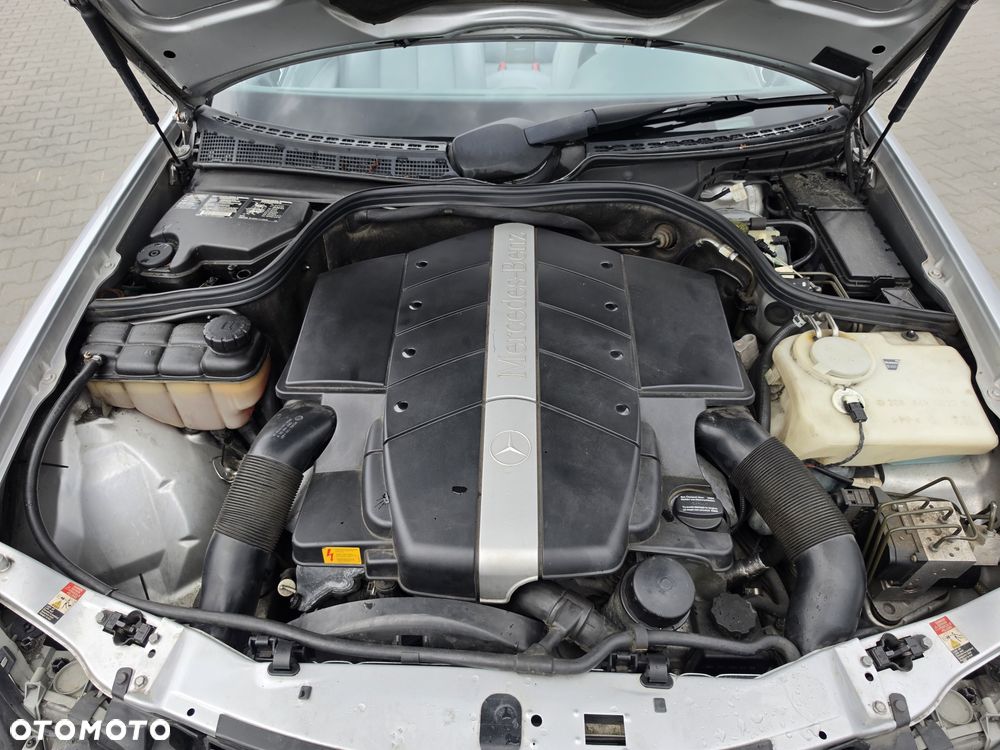 Mercedes-Benz CLK - 28